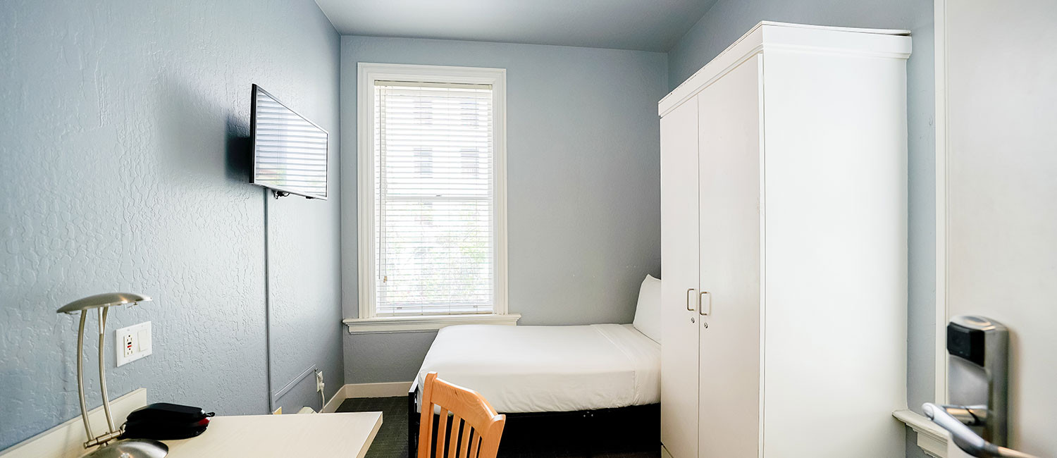 Enjoy A Relaxing Stay In With Our Clean Guestrooms